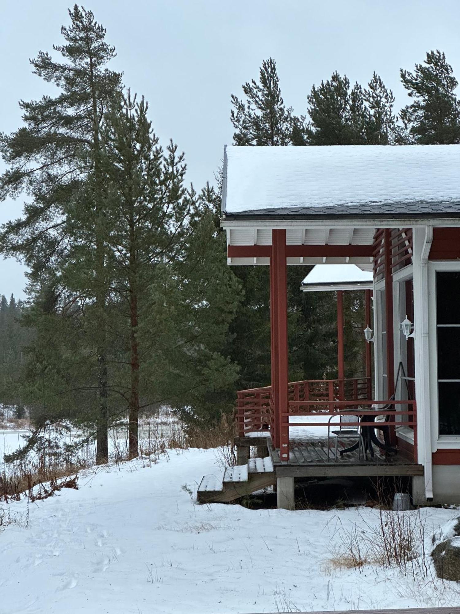 Tiiringolf Cottages Nilsiä 外观 照片