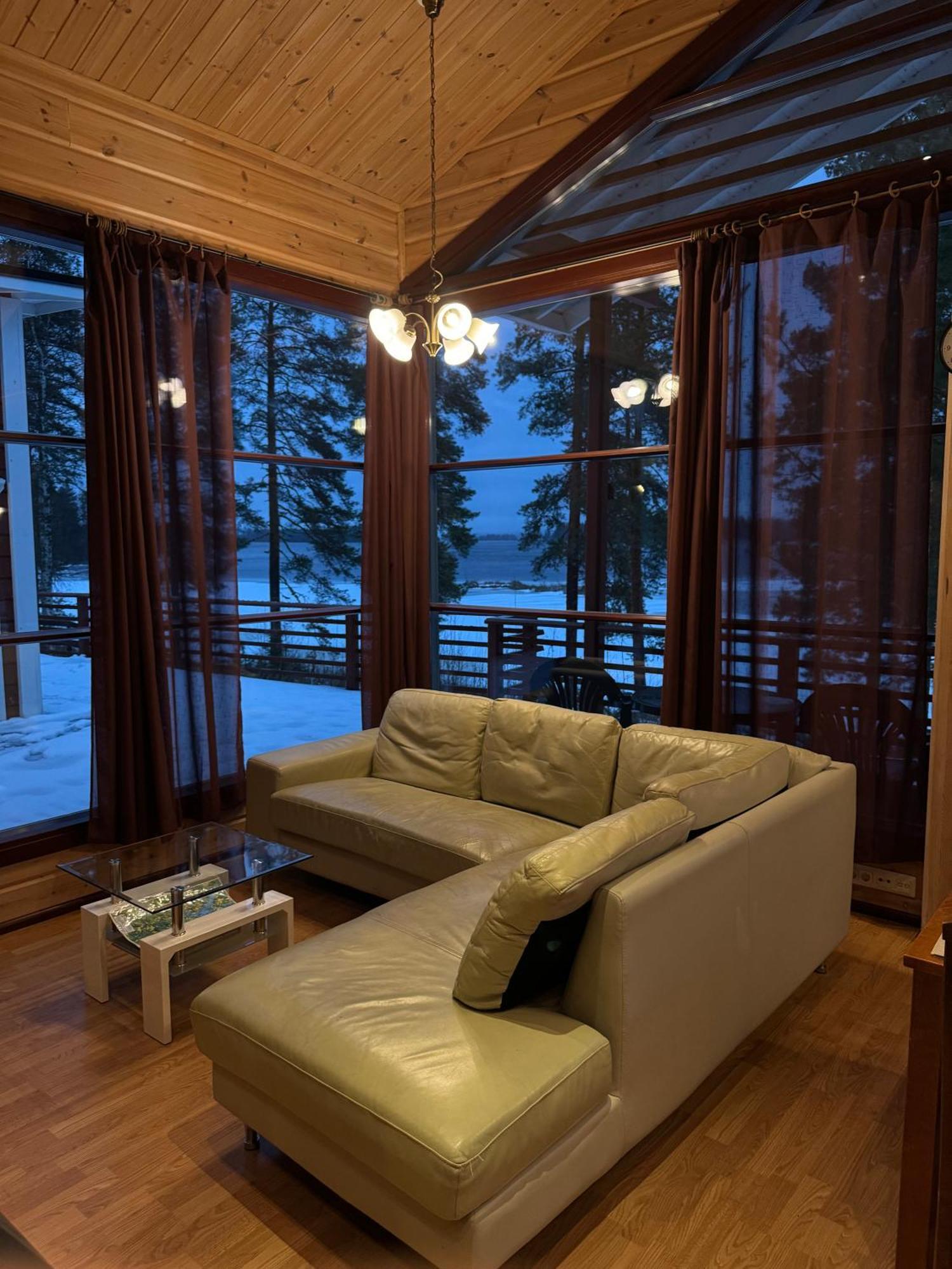 Tiiringolf Cottages Nilsiä 外观 照片