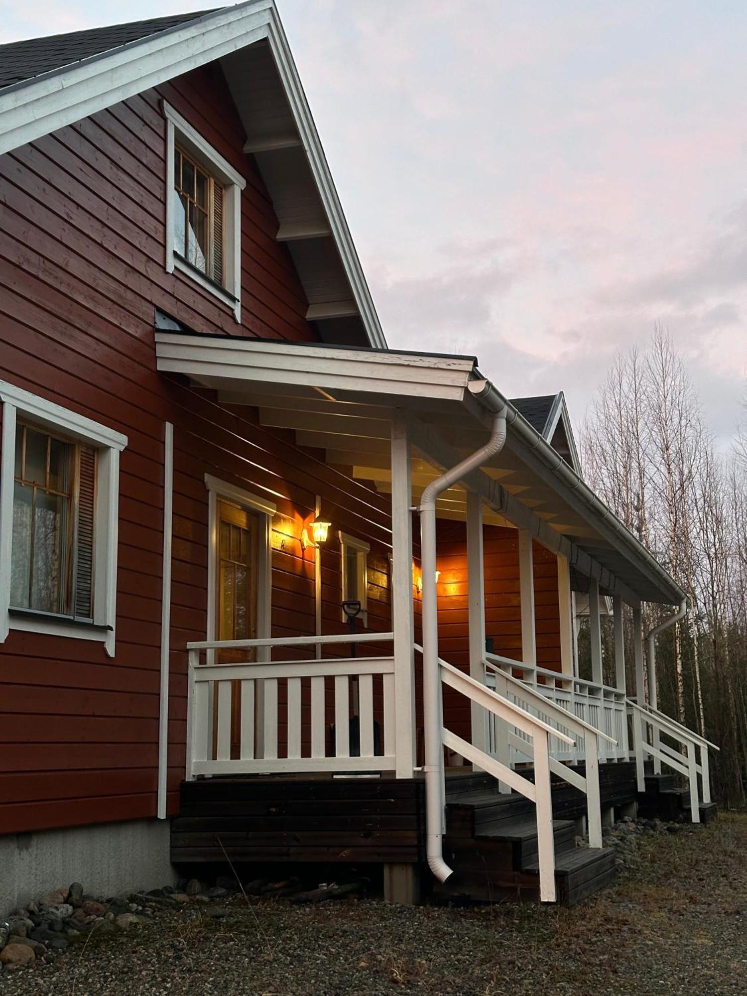 Tiiringolf Cottages Nilsiä 外观 照片