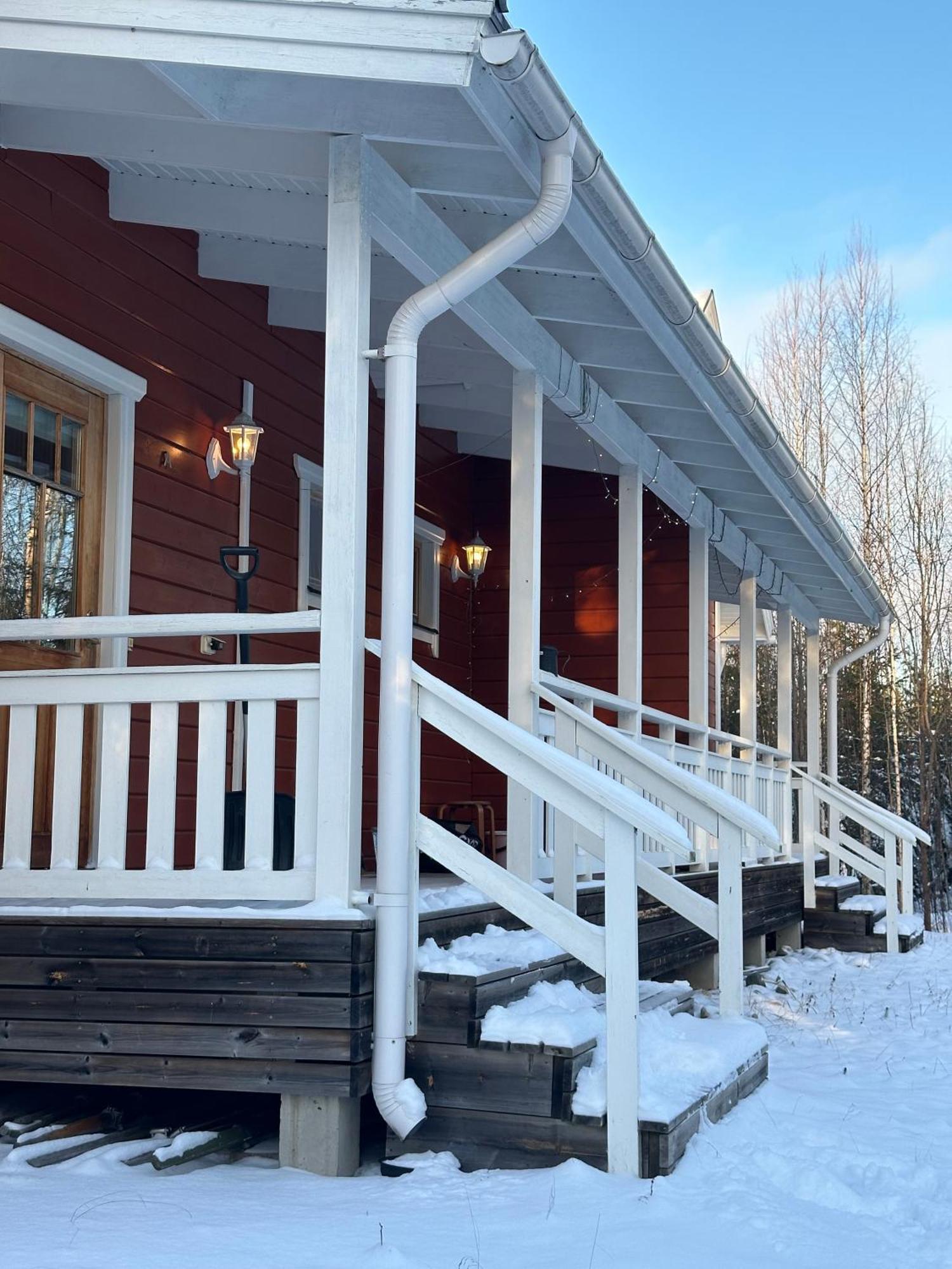 Tiiringolf Cottages Nilsiä 外观 照片