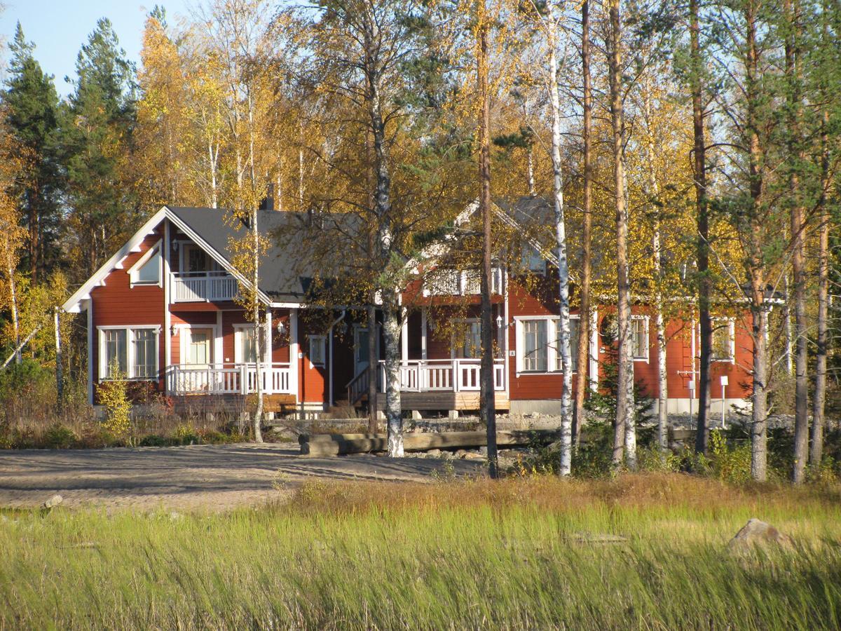 Tiiringolf Cottages Nilsiä 外观 照片